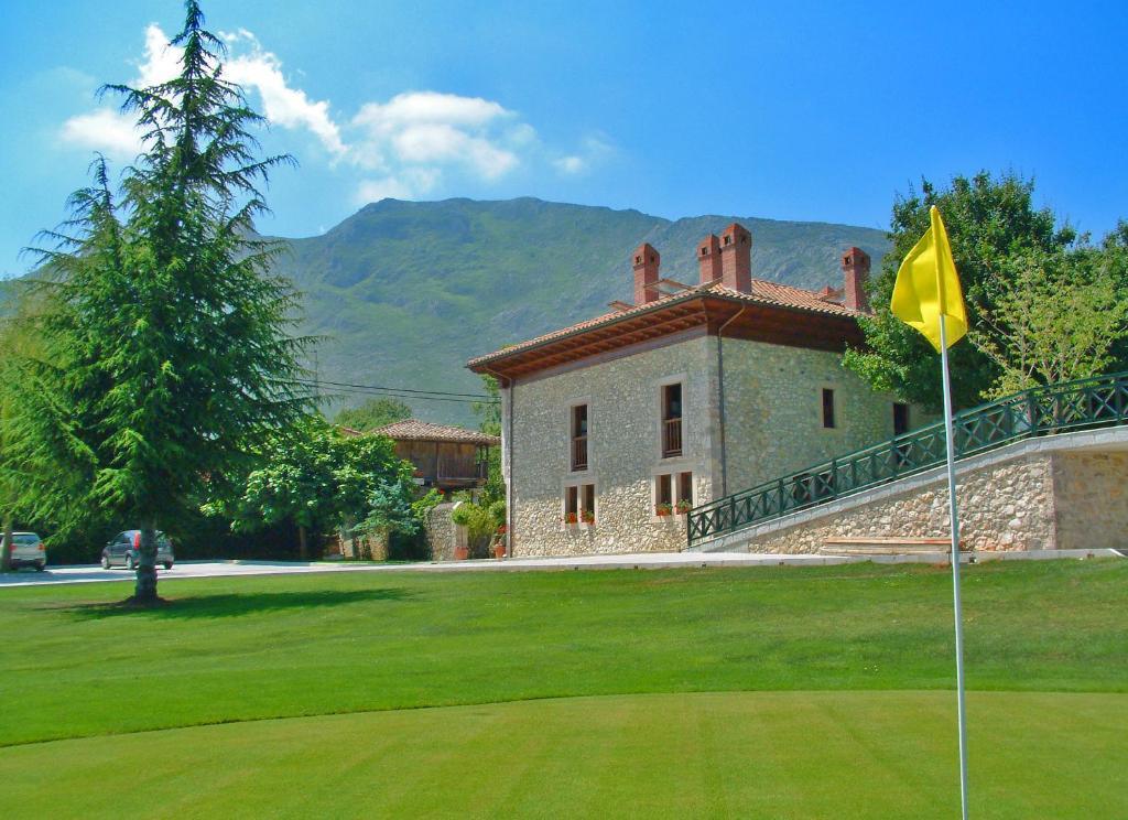 Hotel Aldama Golf Quintana de Llanes Kültér fotó